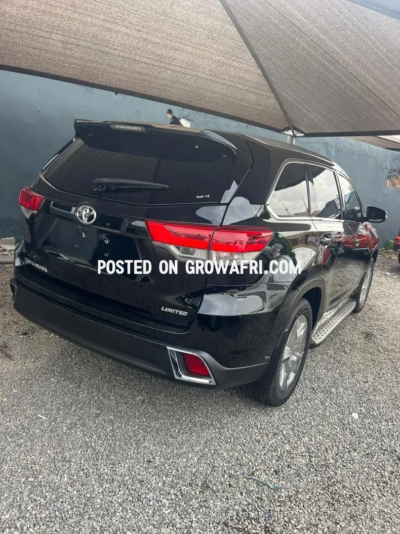 Foreign Used 2019 Toyota Highlander Limited Full Option 