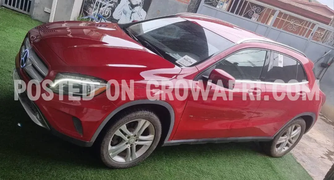 Registered Benz GLA250