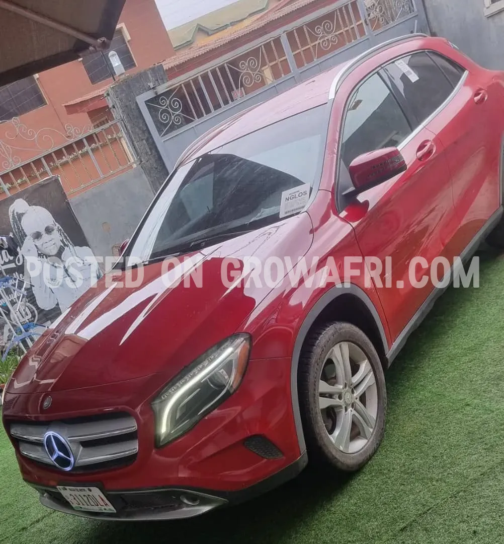 Registered Benz GLA250