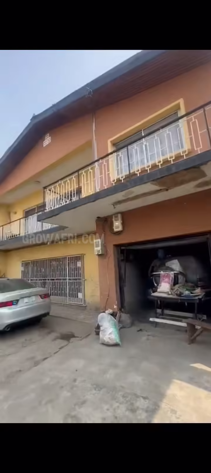 A BLOCK OF 4 FLATS ON A STOREY BUILDING AT AGUDA