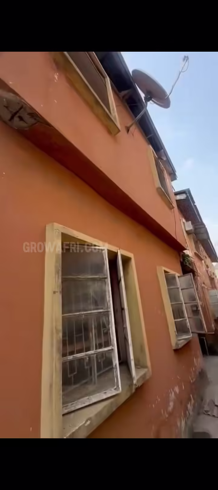 A BLOCK OF 4 FLATS ON A STOREY BUILDING AT AGUDA