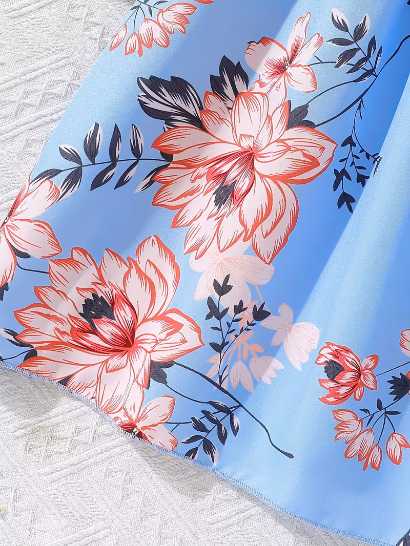 Girls' Fashionable Elegant Dress. 